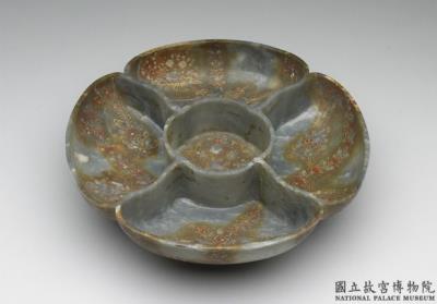 图片[2]-Jade segmented plate, Mughal Empire-China Archive